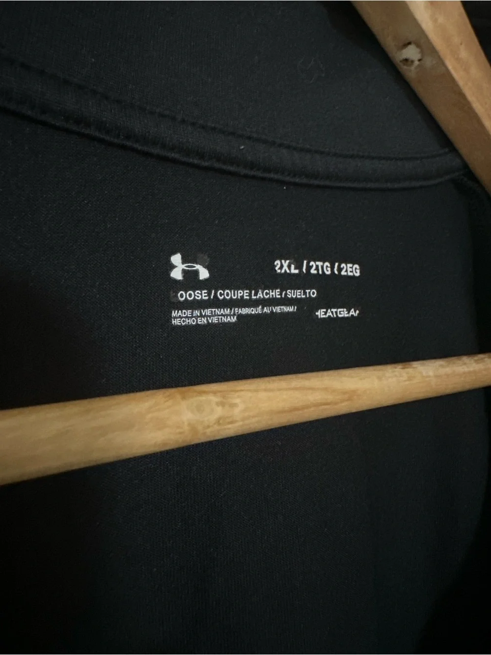 Under Armour Black Half-Zip Performance Pullover - Picture 4 of 5
